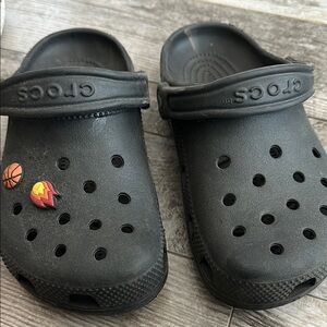 CROCS Black Sandals Comfortable Ventilated Design
